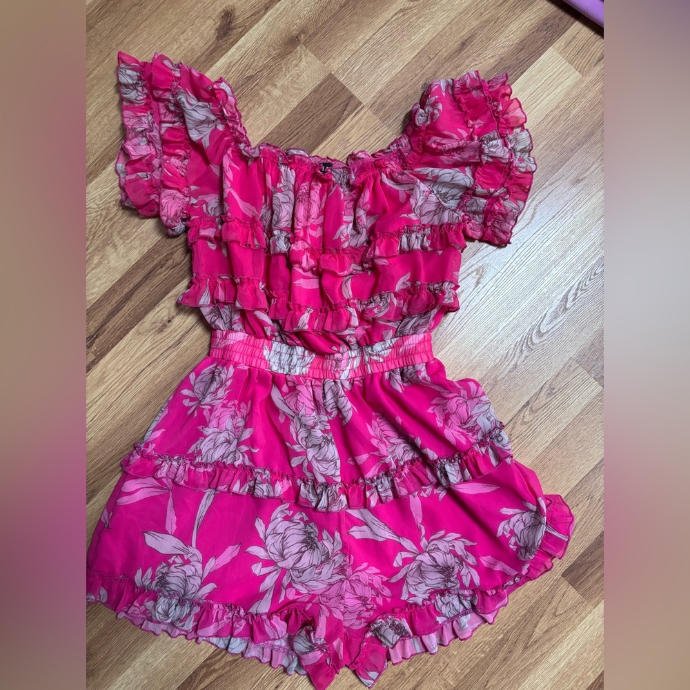 Akira Pink Floral Ruffle Romper Size Medium